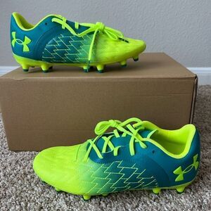 Under Armour Magnetico 2.0 FG Leather Soccer Cleats